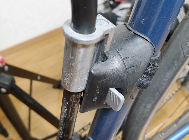 U字ロックの持ち運びは「フレームに固定」がいちばん快適！ | じてまにドクターのマニアック自転車ブログ